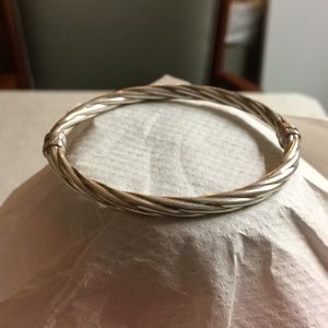 Oval Sterling silver hinge bangle